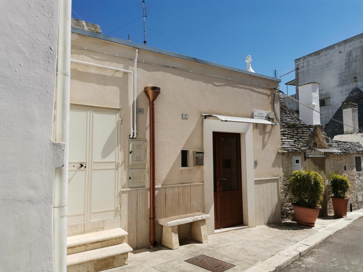 Casa Vacanza Trullo Dimora Storica Morea Alberobello Exterior photo